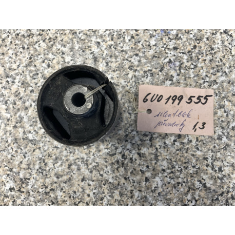 Silentblok převodovky