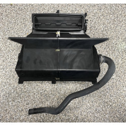 Skříň topení s radiátorem 1,3MP