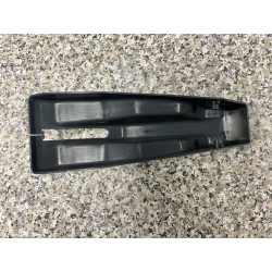 Kryt páky ruční brzdy do 98