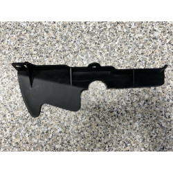 Vedení vzduchu k chladiči Pravé