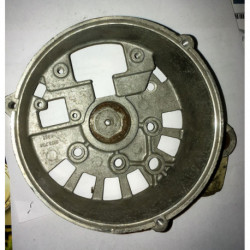 Víko alternátoru zadní holé