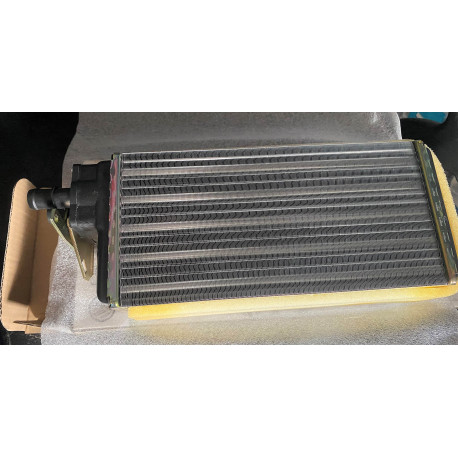 Radiator-Vložka topení Felicia 1,9D