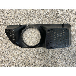 Mřížka mlhovky Levá M98