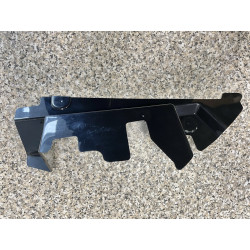 Kryt k chladiči Levý