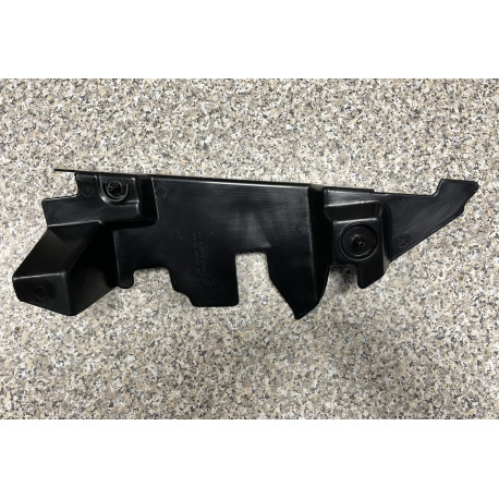 Kryt k chladiči Pravý