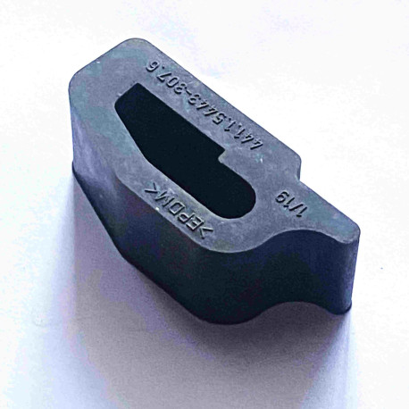 Gumový doraz kapoty boční