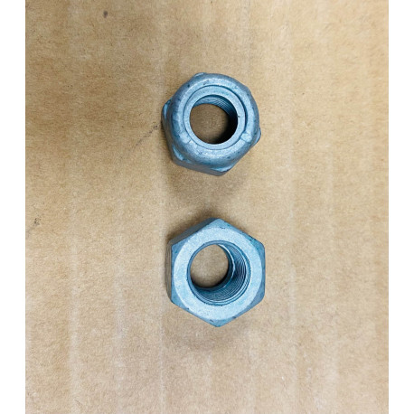 Matice M10x1 samojistící