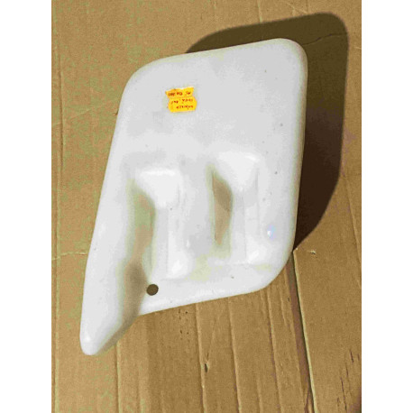 Nádobka na ostřikovače na 2 motorky Favorit