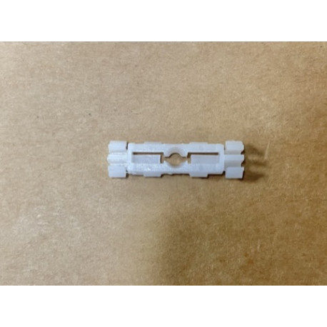 Příchytka střešní lišty