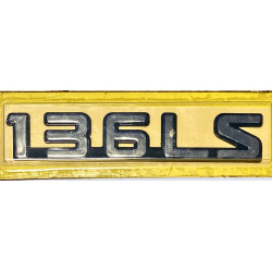 Nápis na FAVORIT na 5-té dveře 136LS