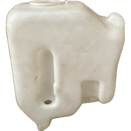 Nádobka na ostřikovače na 3 motorky Favorit