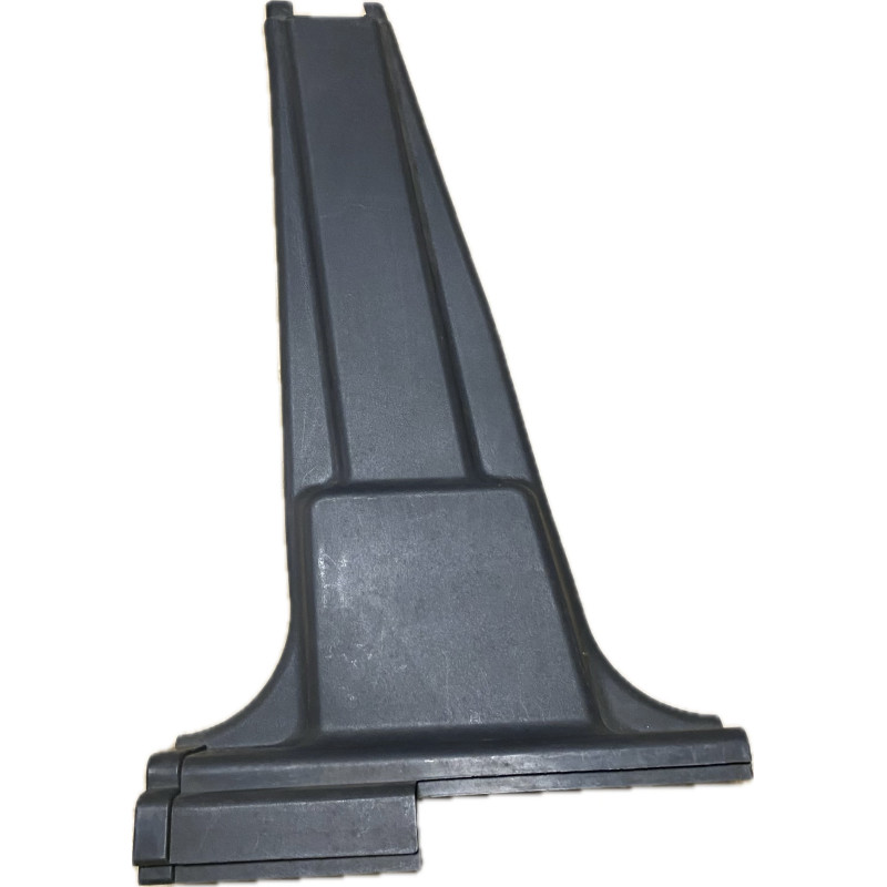 Plast středního sloupku Favorit levý 115770766| Originál