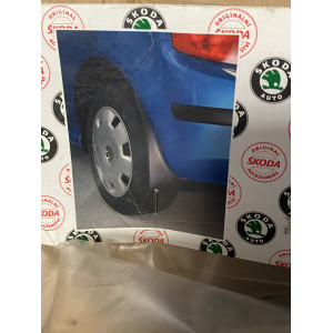 Zadní zástěrky Škoda Fabia I hatchback originál | KEA400013